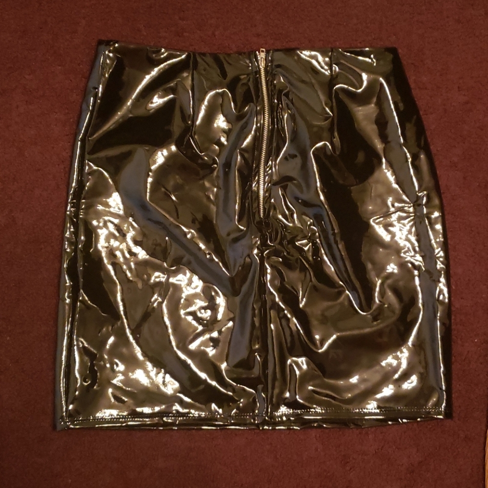 Leather skirt